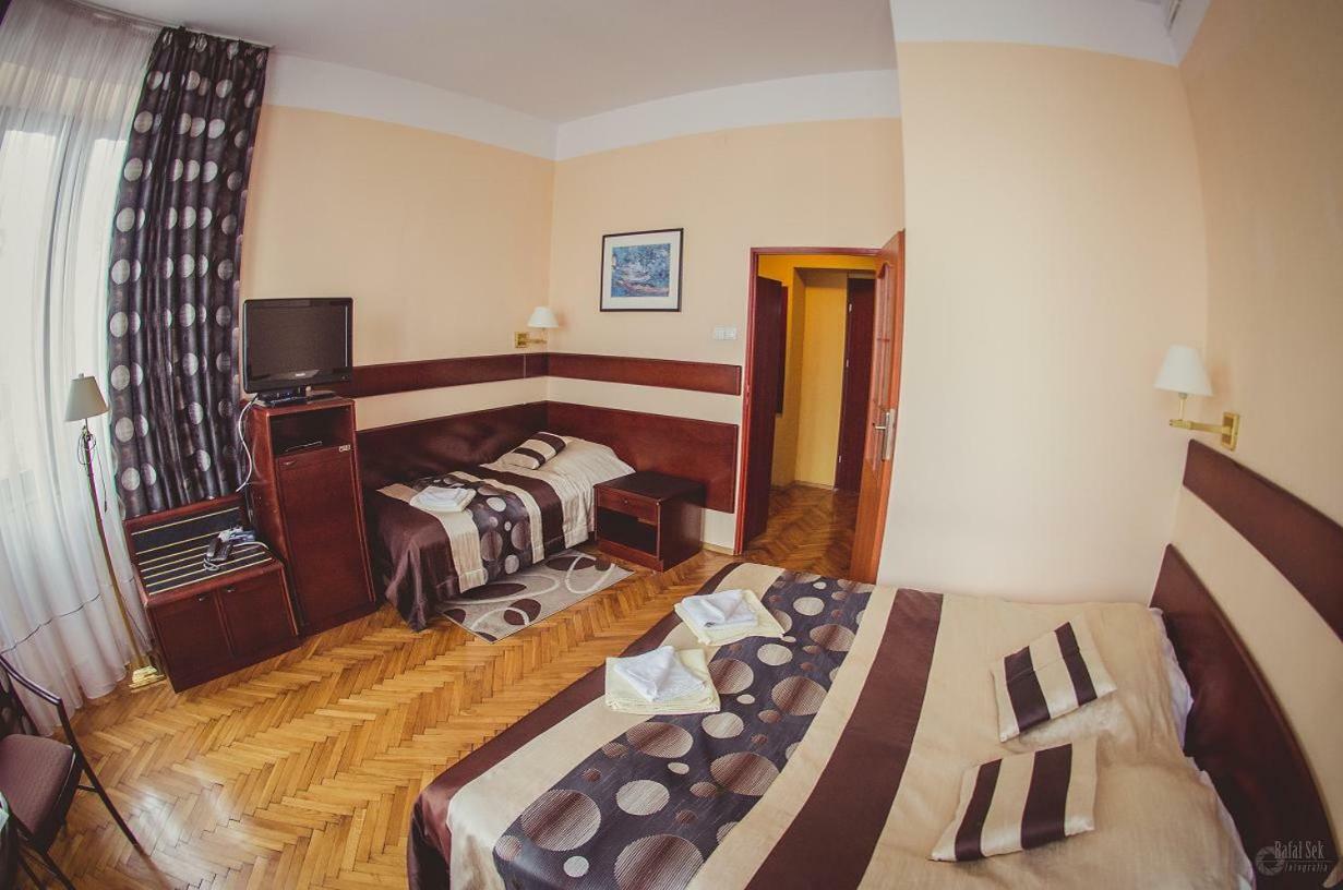 Pensjonat Willa Sorrento Krzeszowice Exterior foto